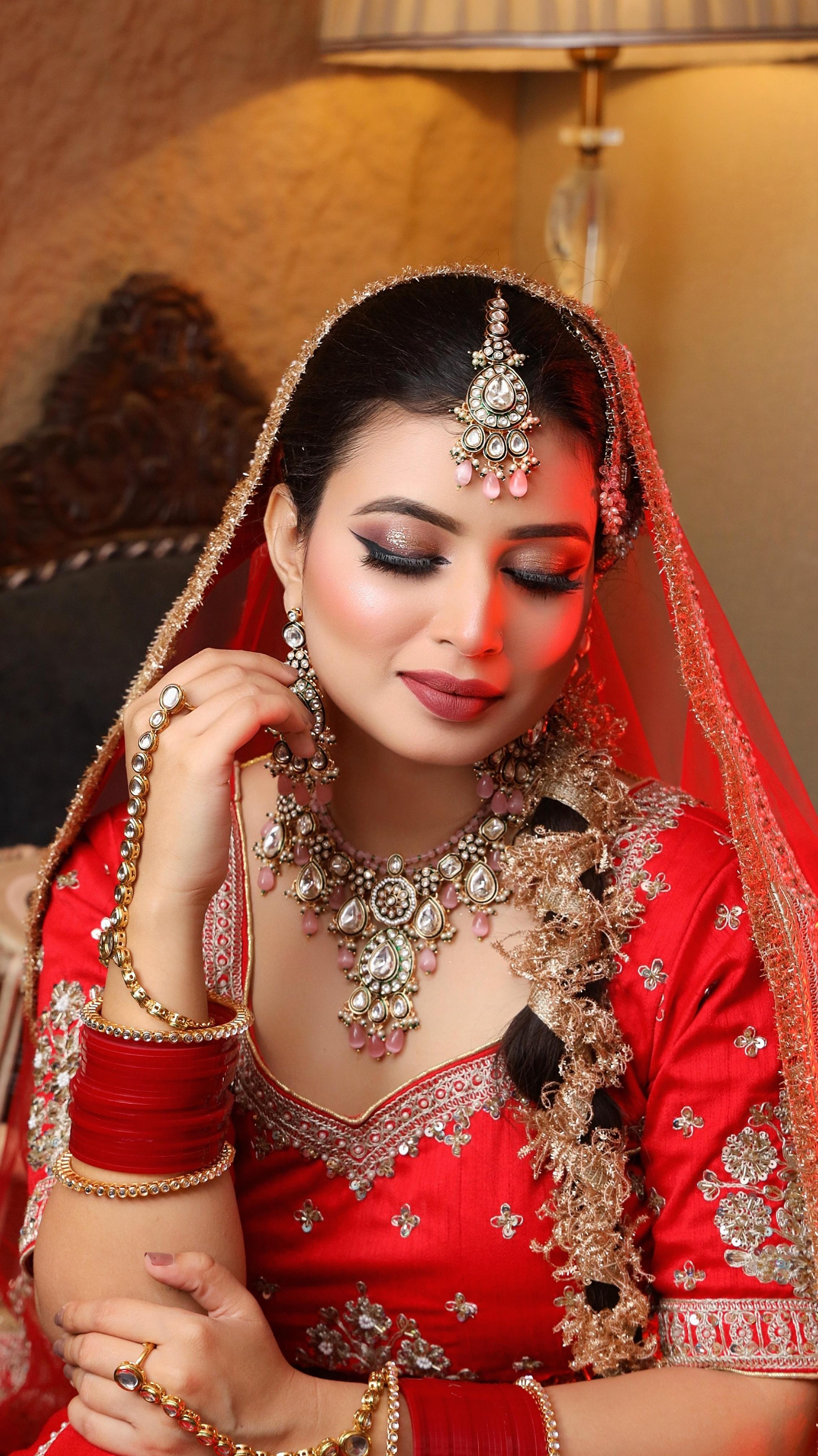 Neha Beauty Salon