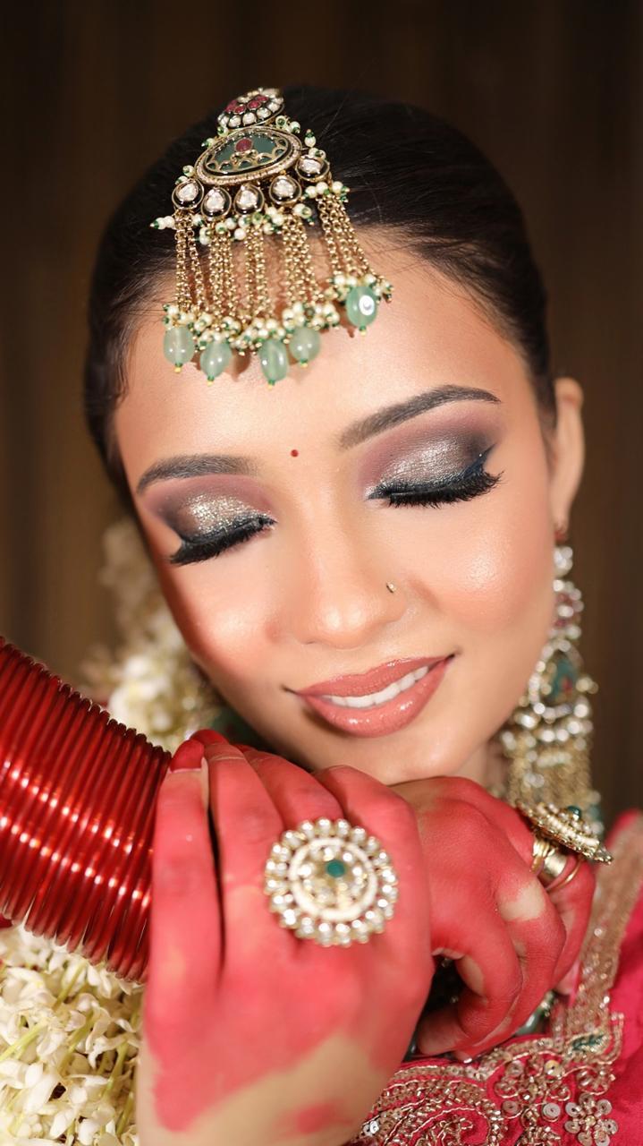 Neha Beauty Salon