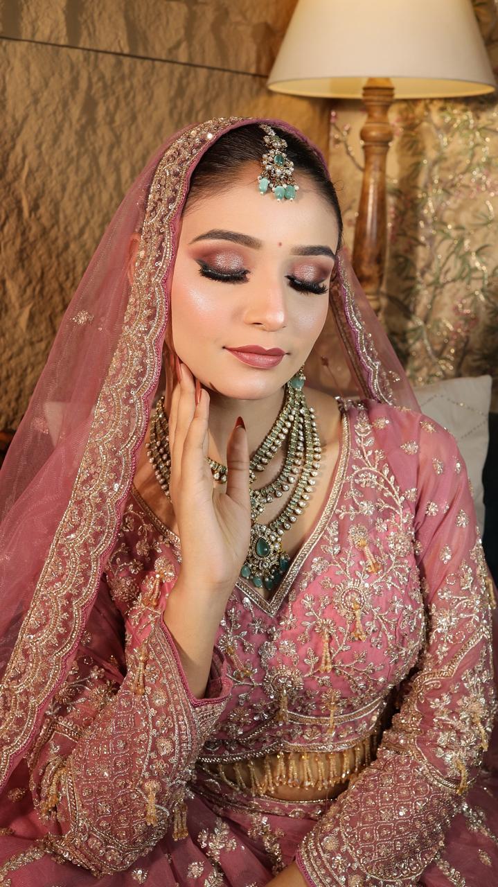 Neha Beauty Salon