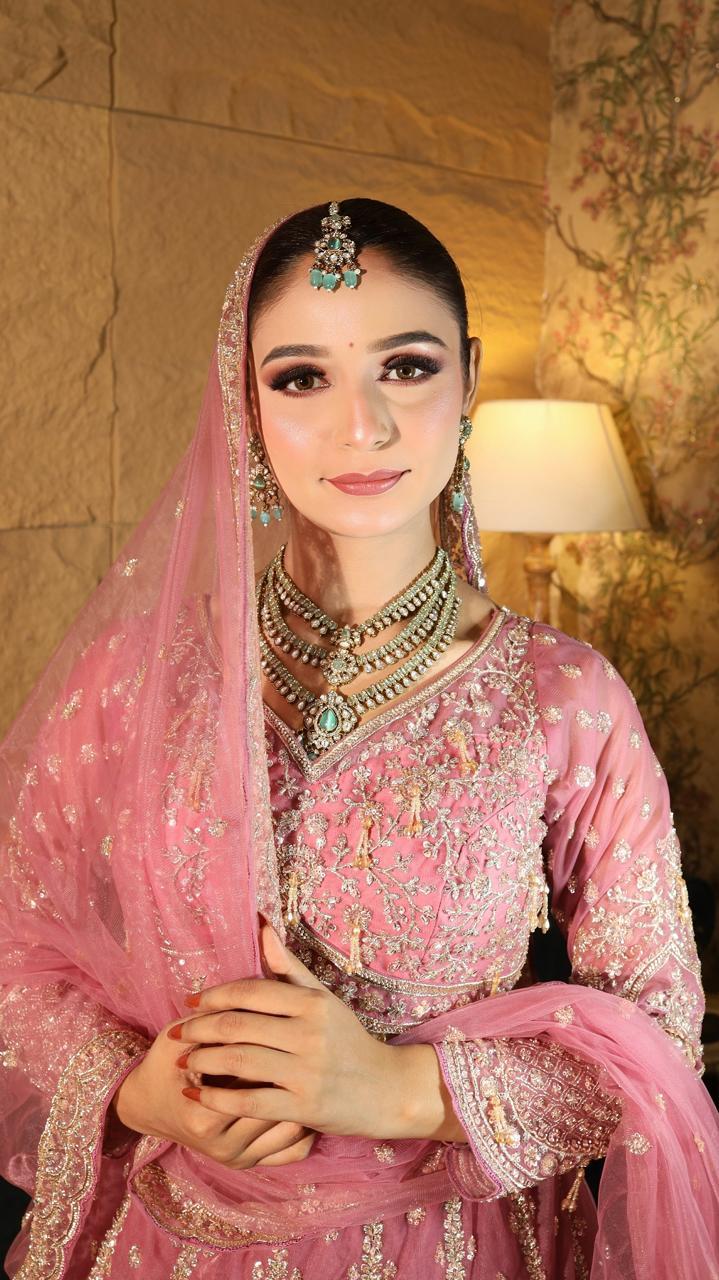 Neha Beauty Salon