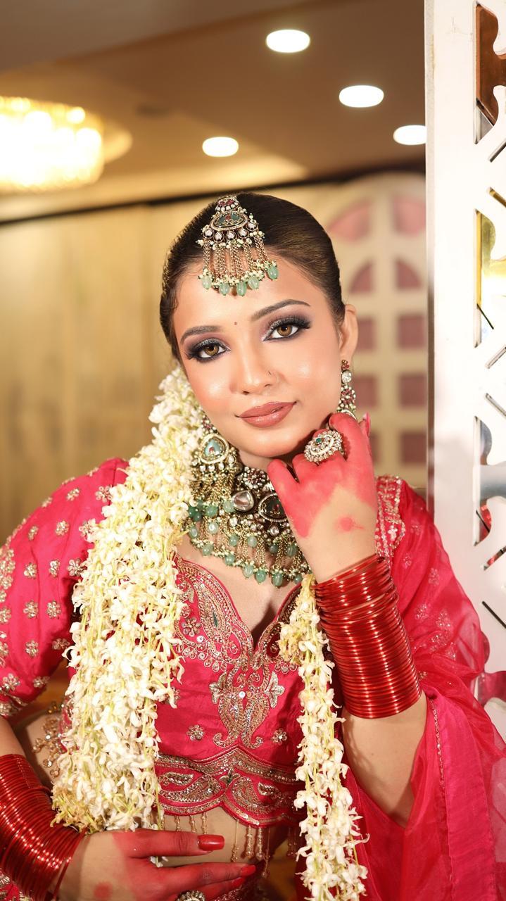 Neha Beauty Salon
