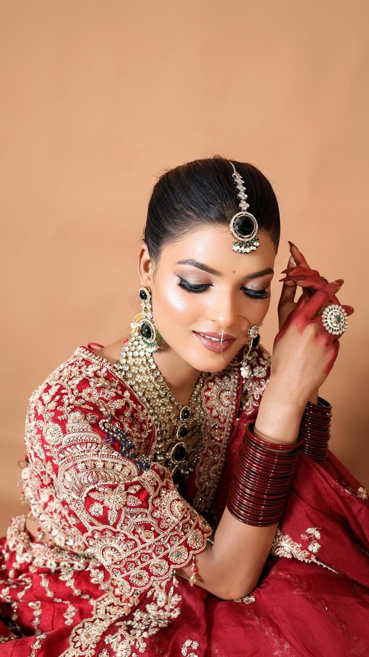 Neha Beauty Salon