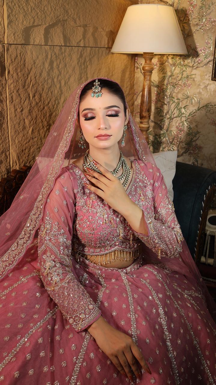 Neha Beauty Salon