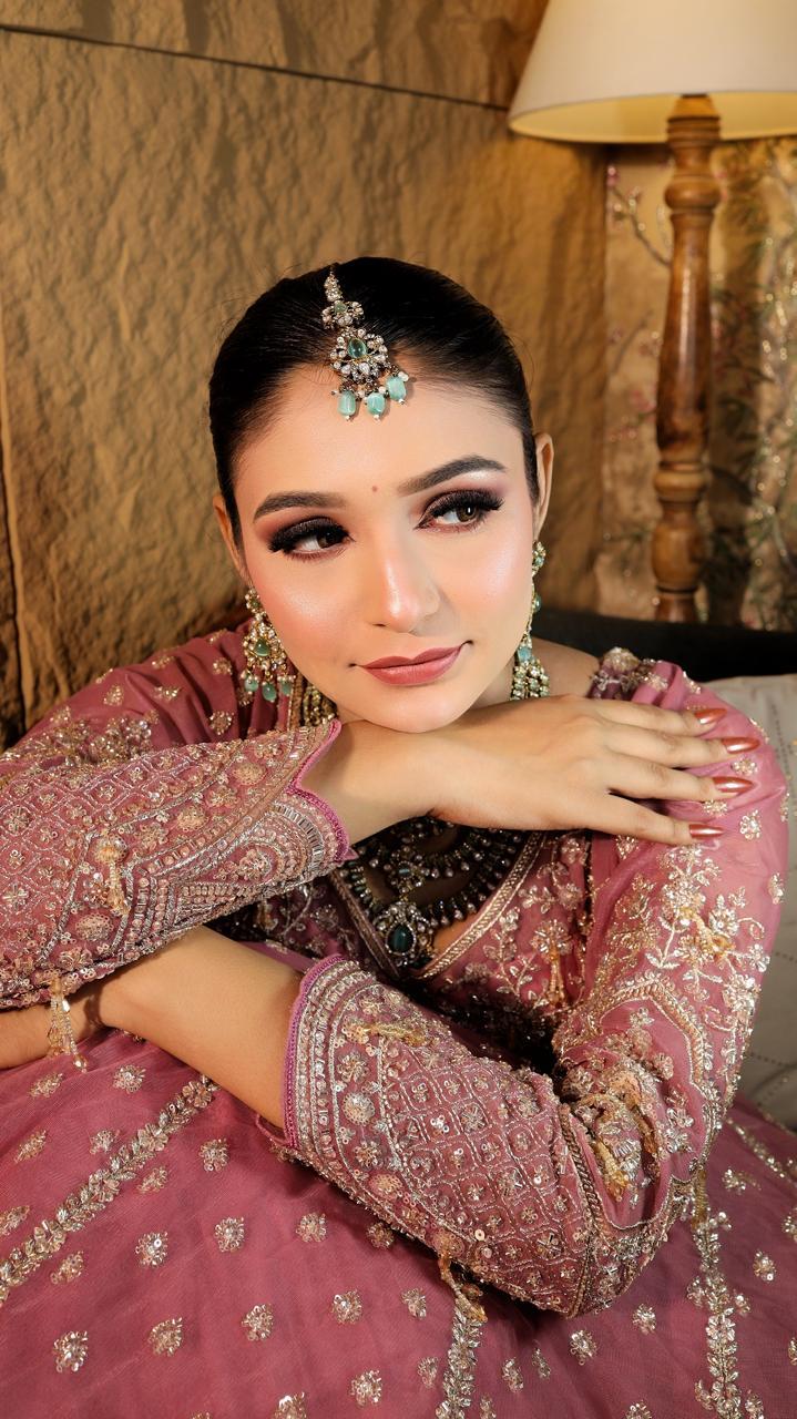 Neha Beauty Salon